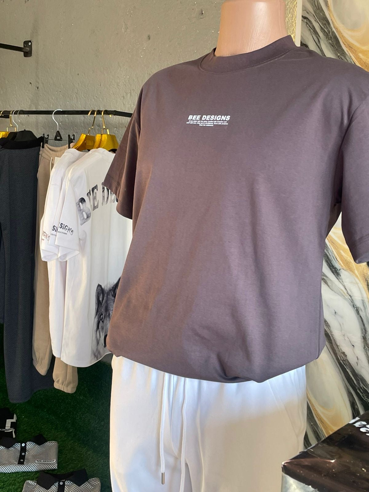 Bee Design™ 300G Tee