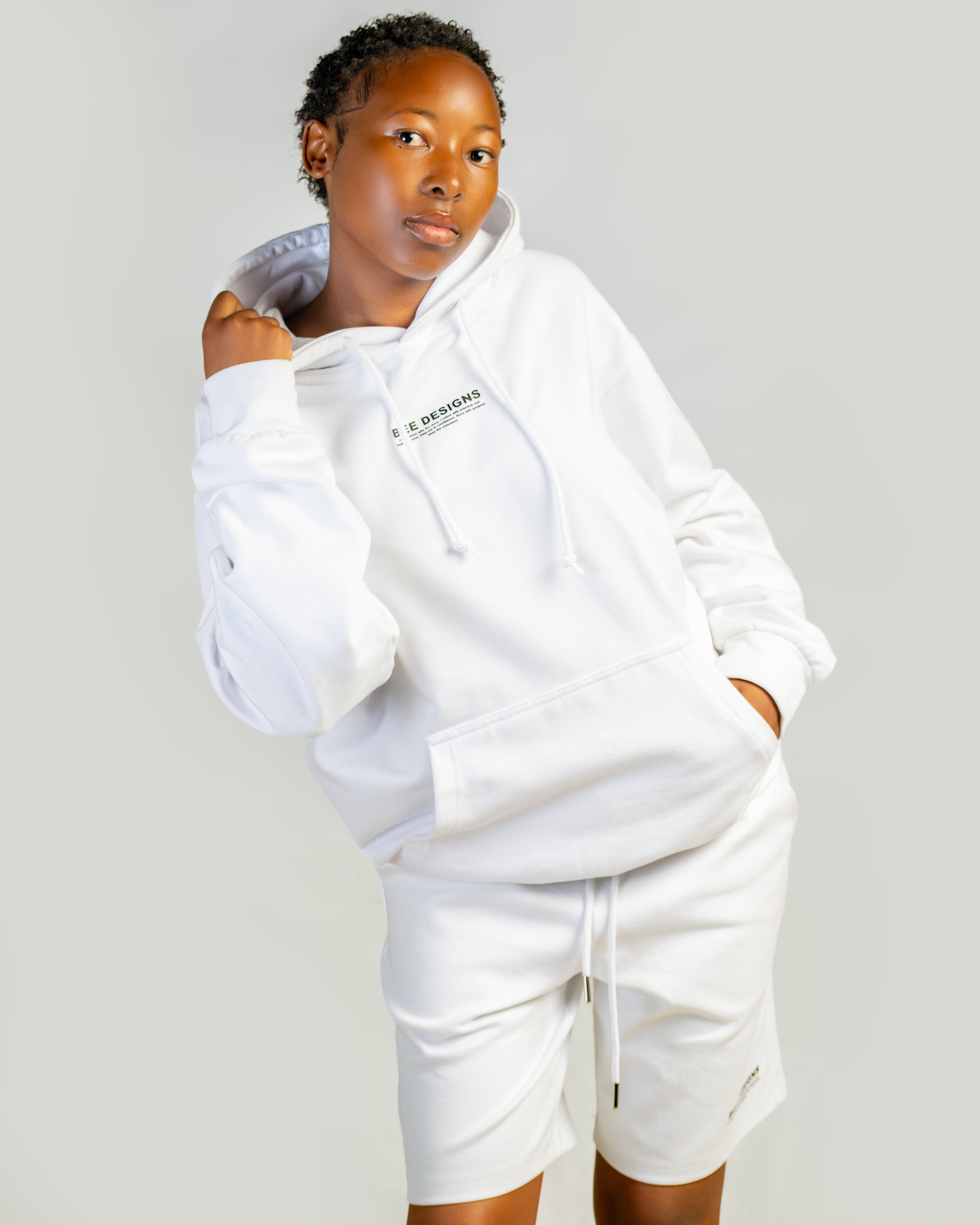 Bee Designs™ 350G White shorts