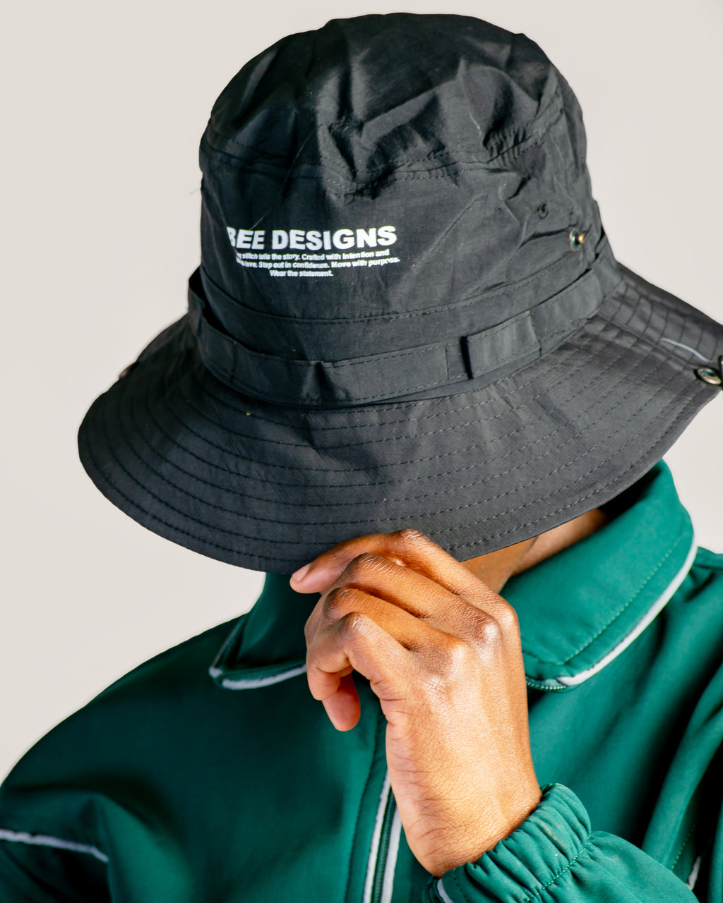 Bee Designs™ 10 Panel Black hat