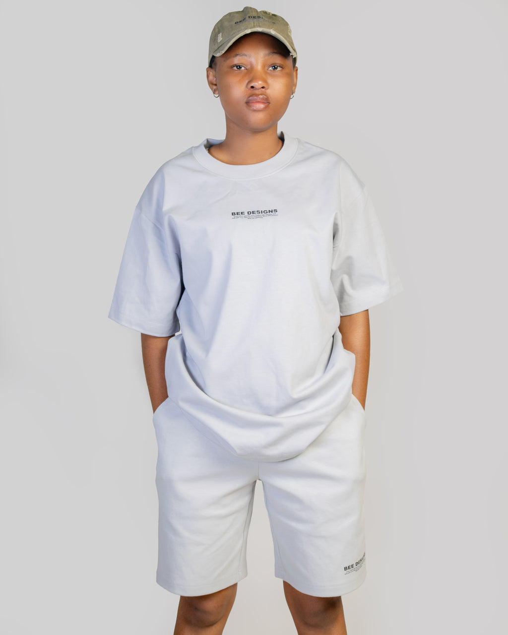 Bee Designs™ 350G Grey shorts