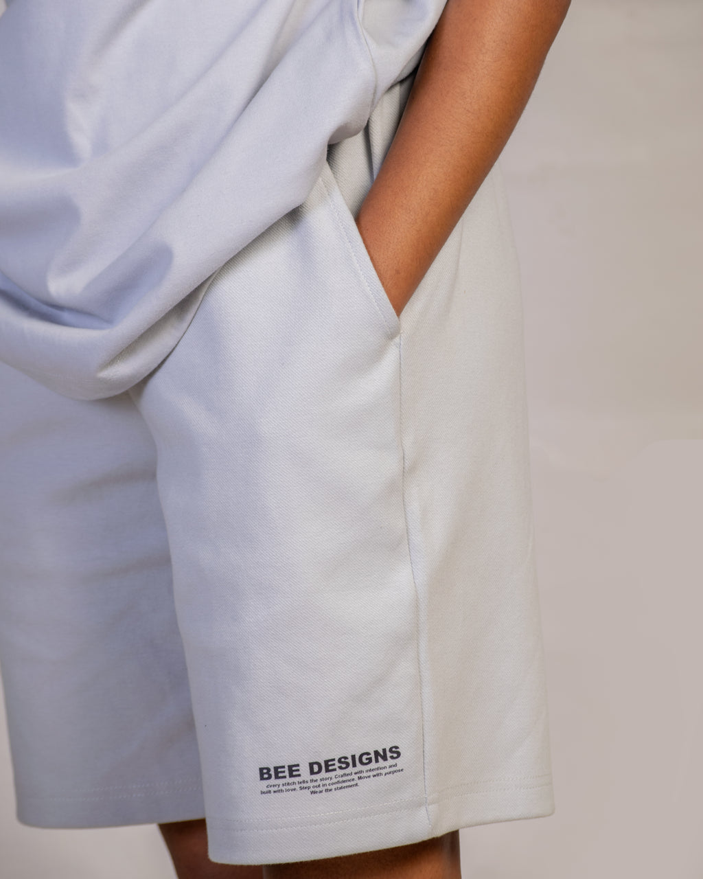 Bee Designs™ 350G Grey shorts